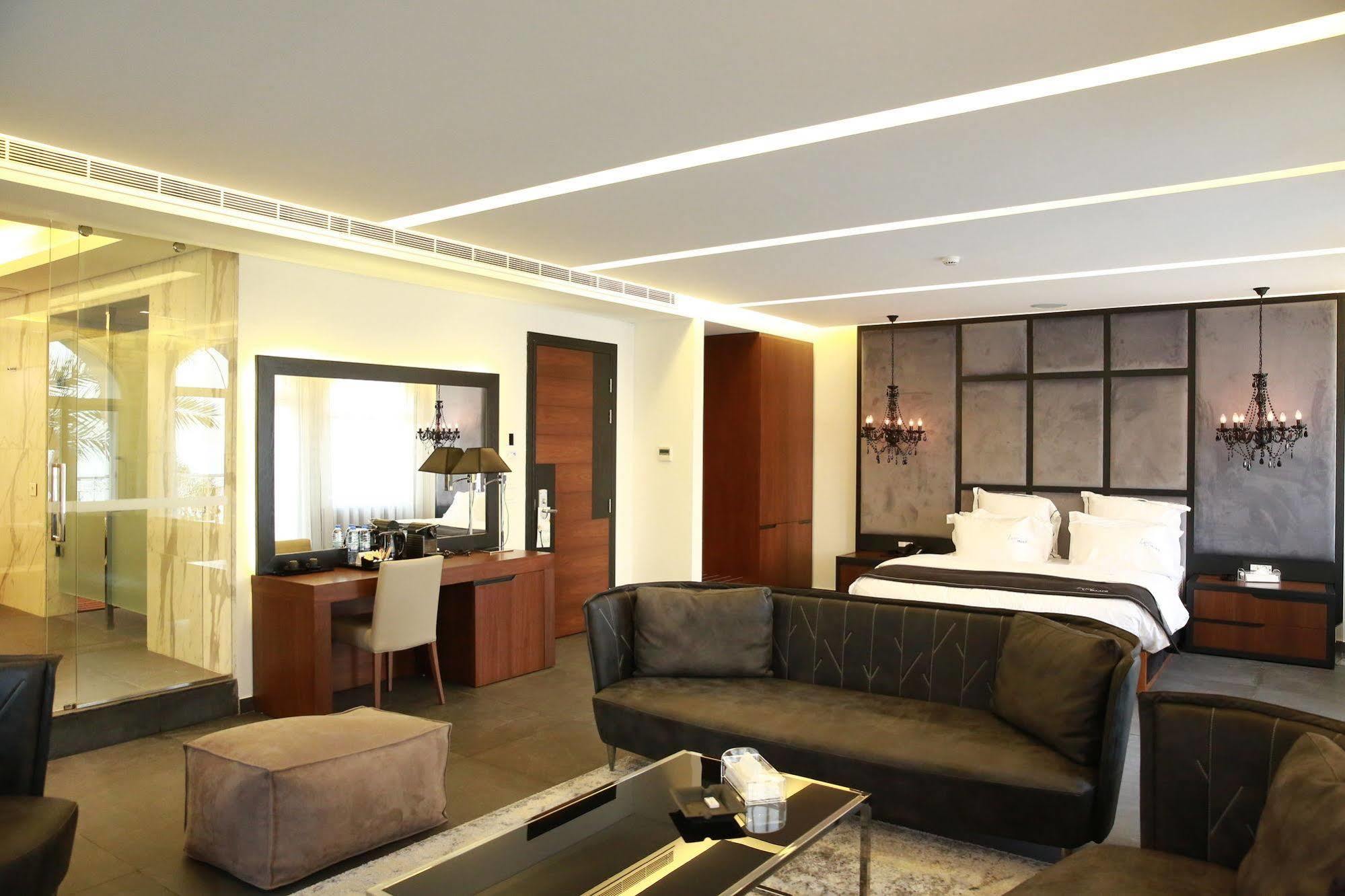 Luxor Hotel Jounieh Εξωτερικό φωτογραφία